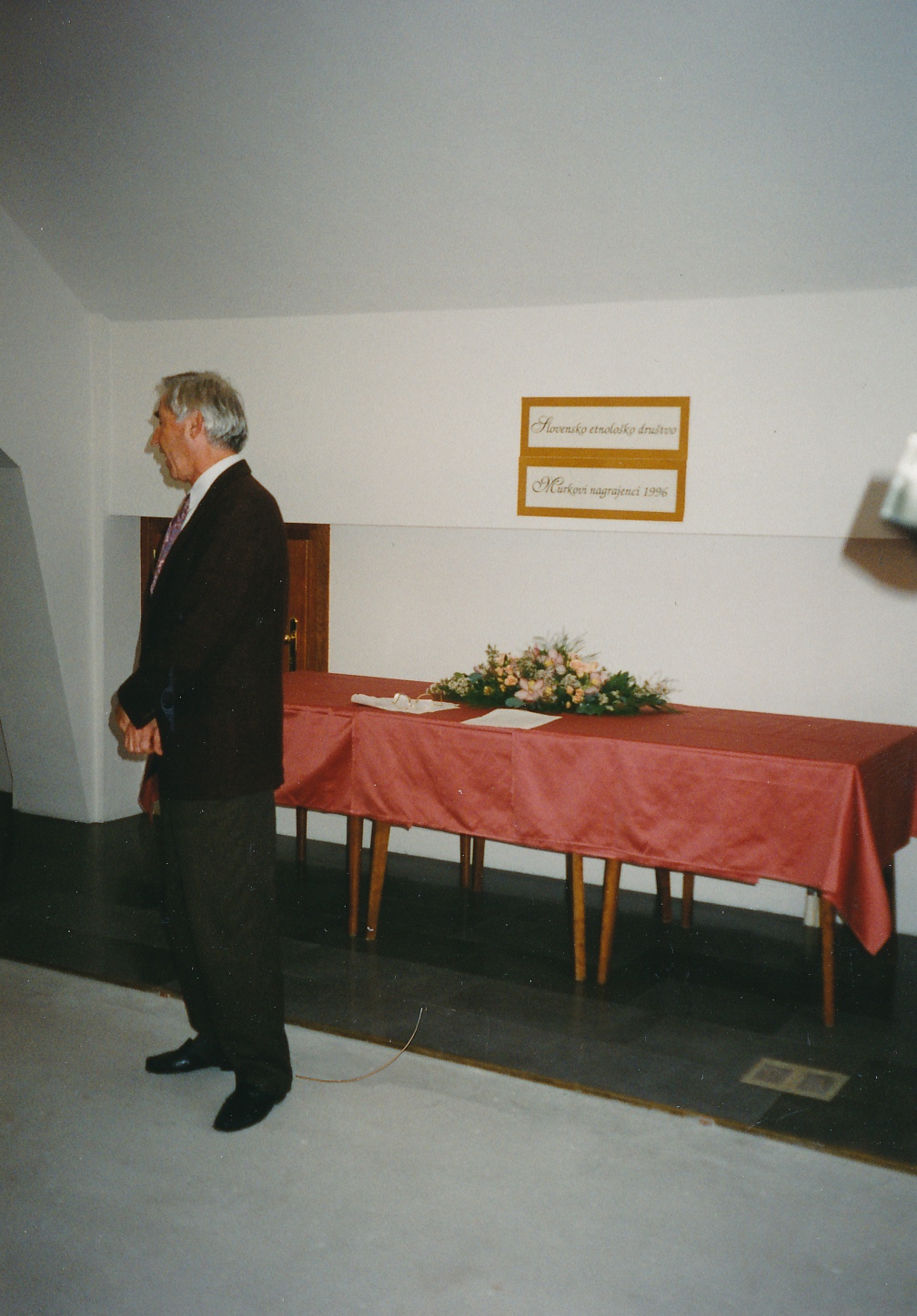 eika image